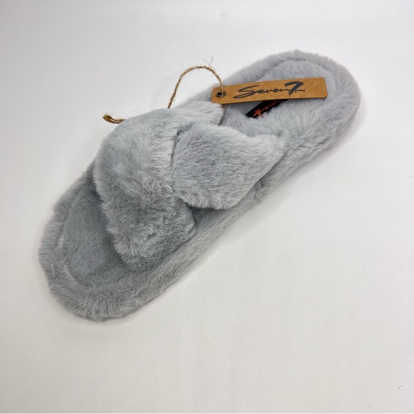 Seven7 Kiki Slate Gray Faux Fur Slides Slippers Size9 - Picture 13 of 13
